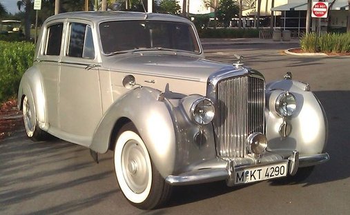 Bentley MARK VI in Calverton, NY, United States 1