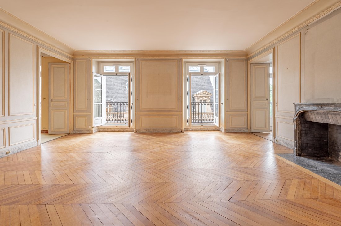 Apartment in Elysées-Madeleine, Paris 8e Arrondissement, Paris 5 - 18117832