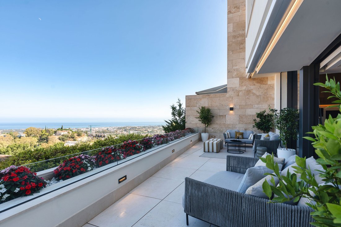 Apartment in La Quinta, Benahavis, Andalusia 5 - 18117746