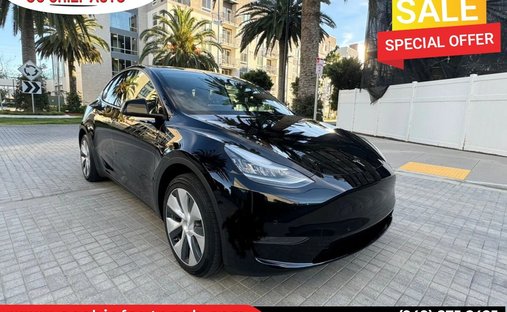 2025 Tesla Model Y Long Range in Newport beach, CA, United States 1