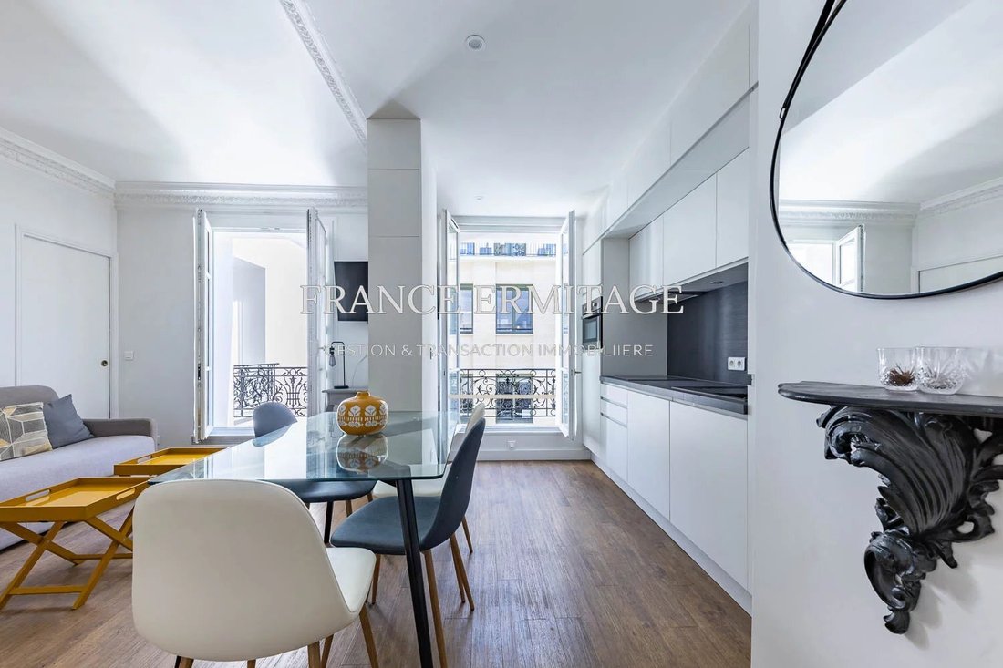Apartment in Archives, Paris 3e Arrondissement, Paris 3 - 18118781