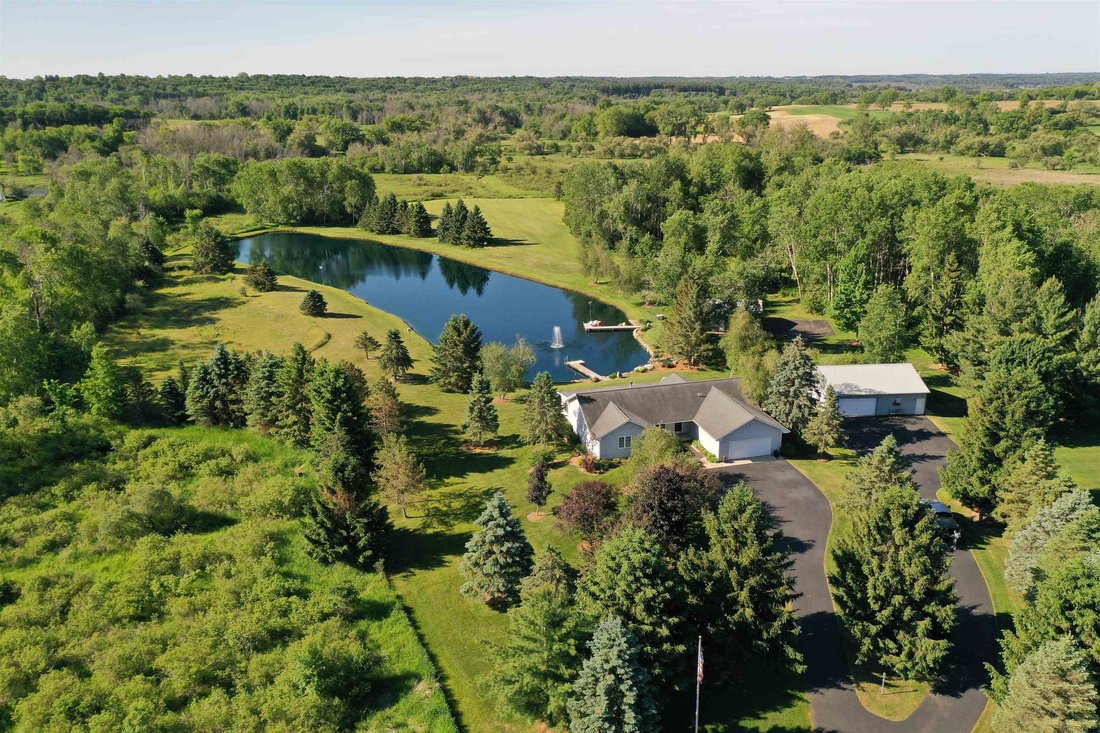 House in Green Lake, Wisconsin, United States 1 - 18118413