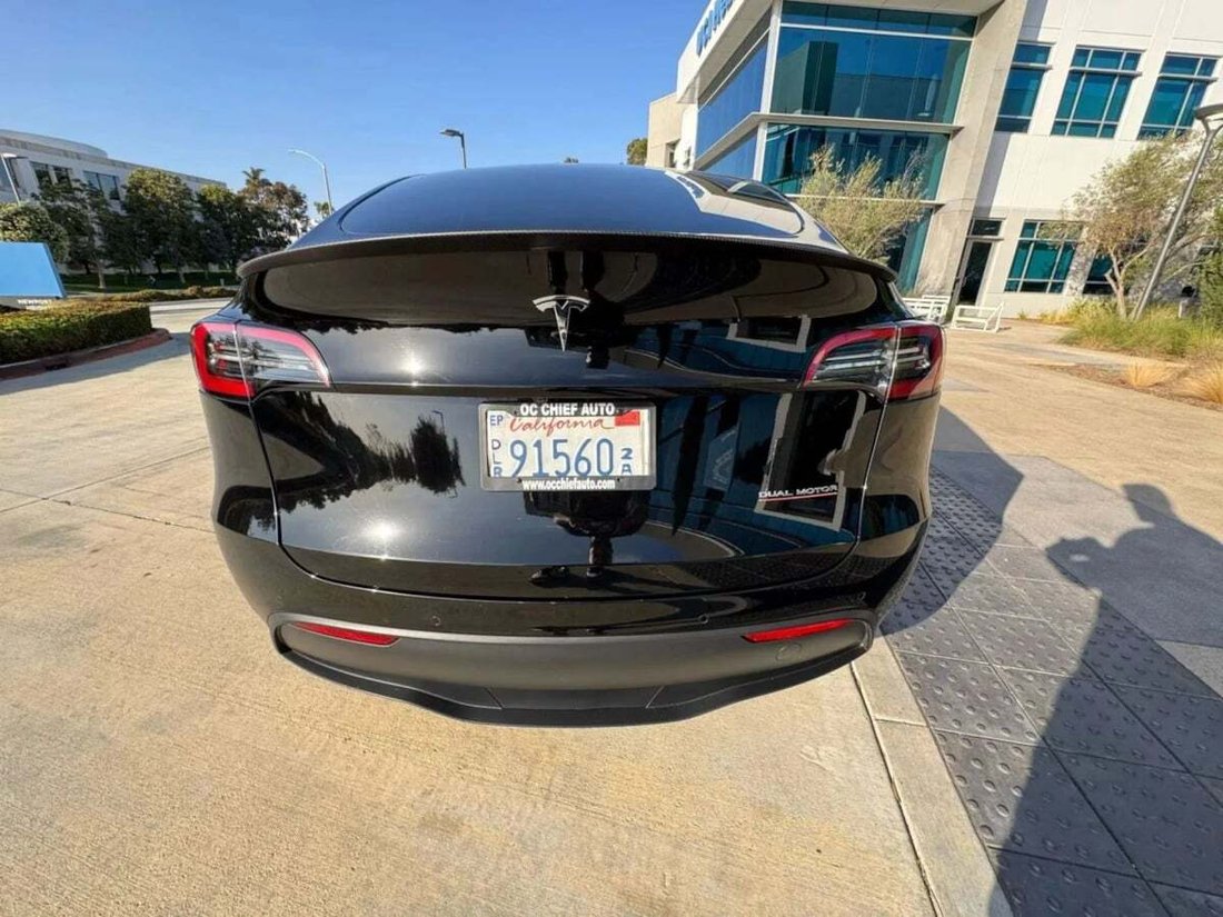 Suv in Newport Beach, CA, United States 5 - 18118032