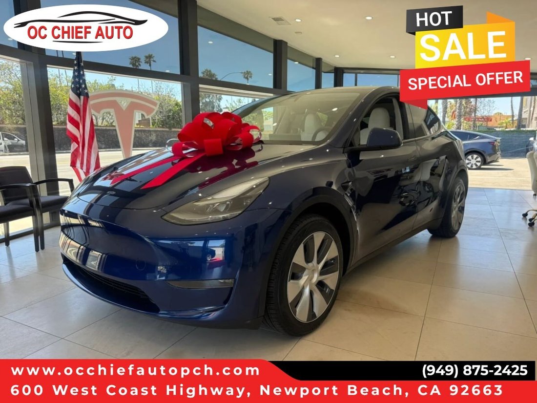 Suv in Newport Beach, CA, United States 1 - 18118189
