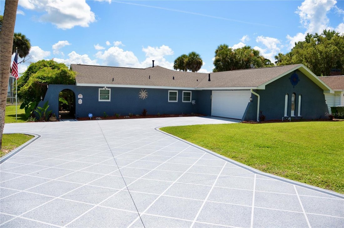 House in Leesburg, Florida, United States 1 - 18063098