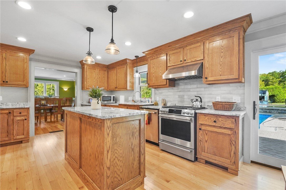 House in Tiverton, Rhode Island, United States 3 - 18118752