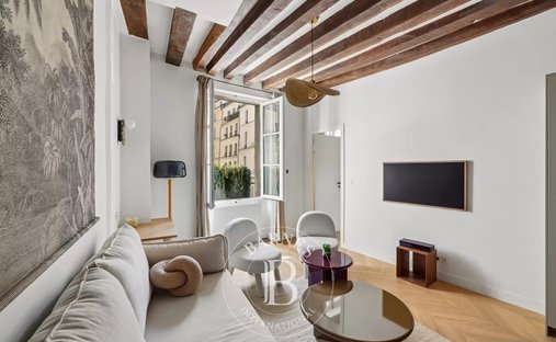 Apartment in Saint Germain des Prés, Paris 6e Arrondissement, Paris 1