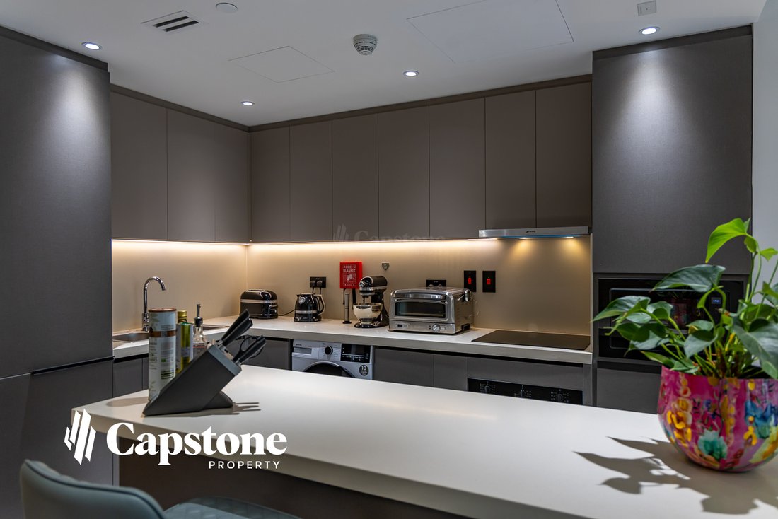 Apartment in United Arab Emirates 4 - 18118418