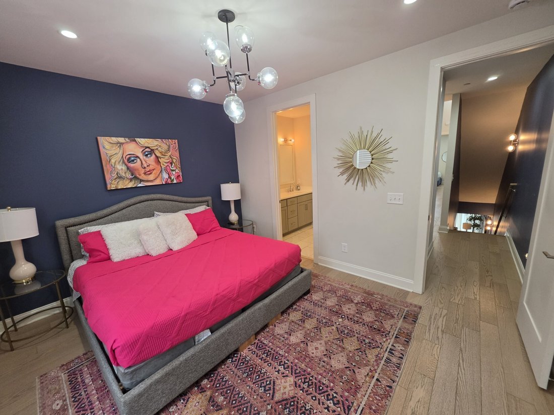 Co Op in Nashville, Tennessee, United States 4 - 18118823