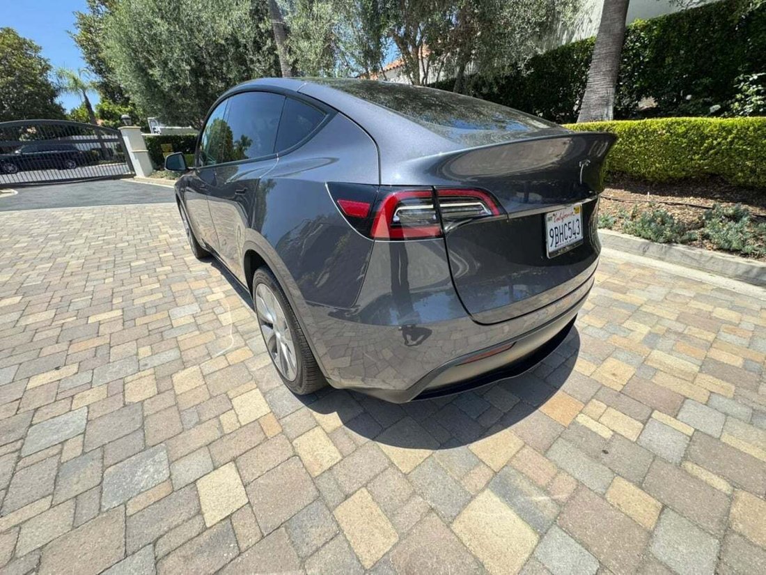 Suv in Newport Beach, CA, United States 4 - 18118223