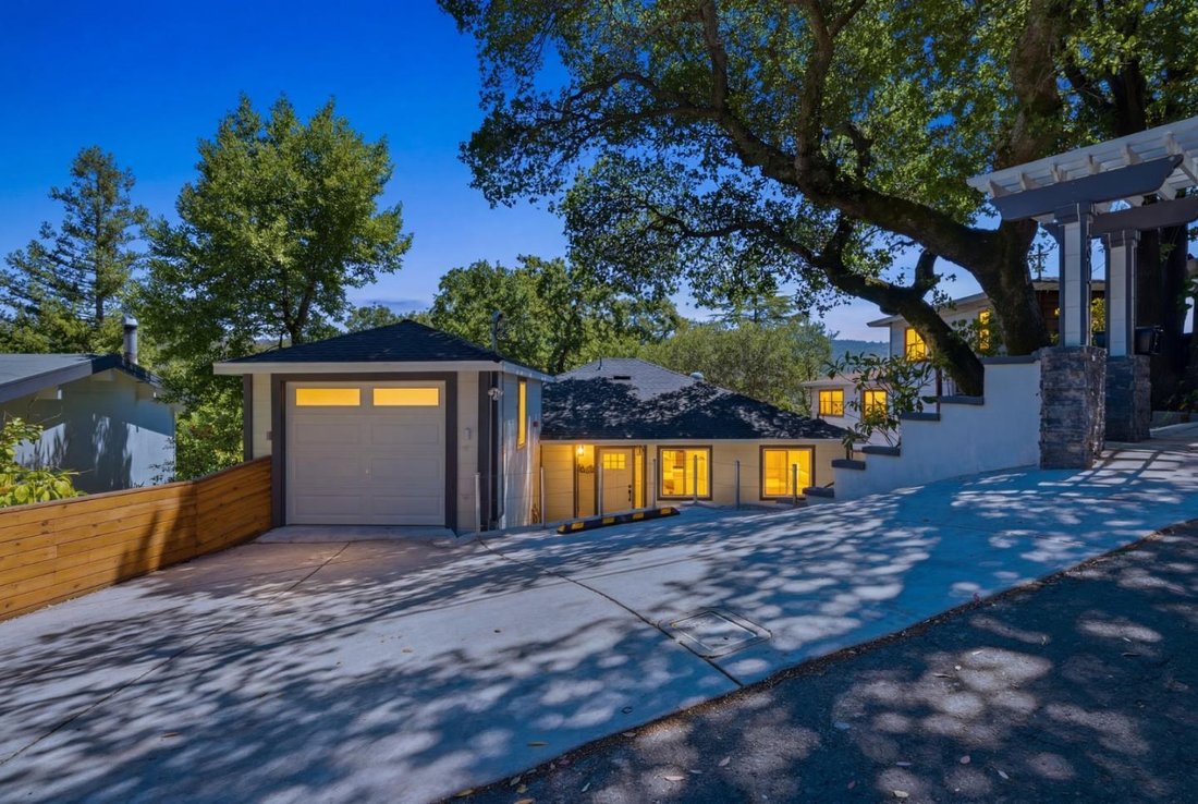 House in San Rafael, California, United States 1 - 18118486