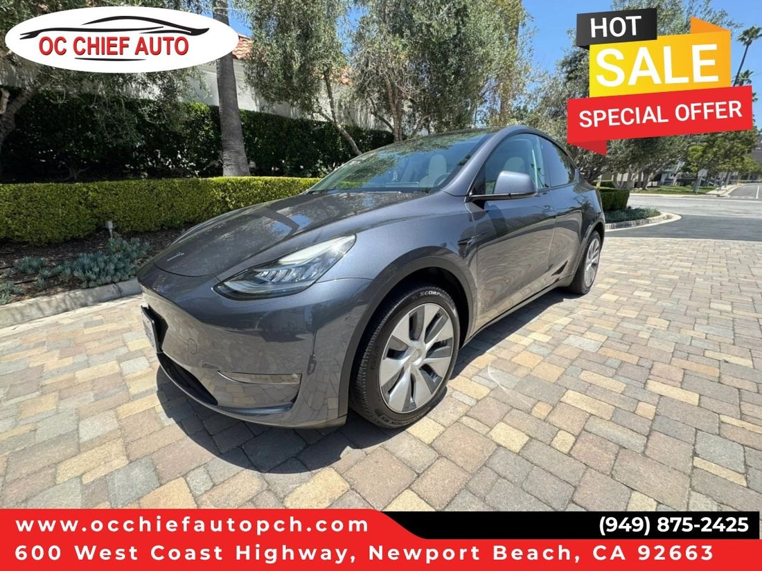Suv in Newport Beach, CA, United States 1 - 18118223