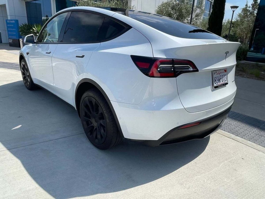 Suv in Newport Beach, CA, United States 5 - 18118341