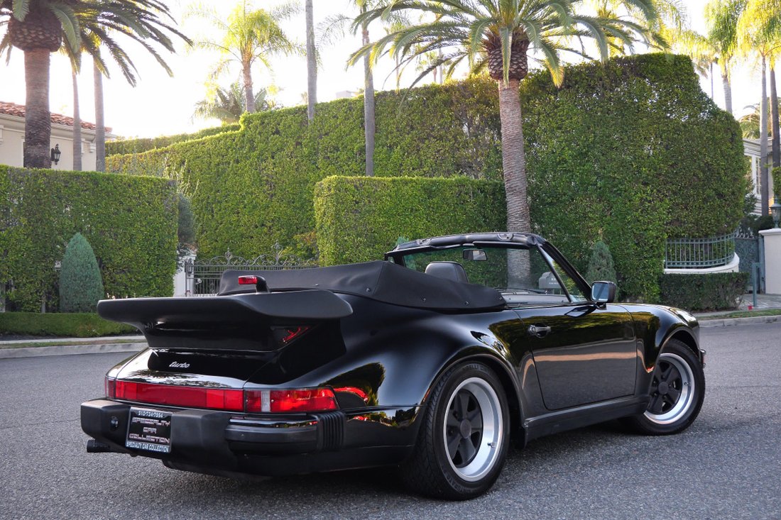 Cabriolet in West Hollywood, CA, United States 5 - 18112237