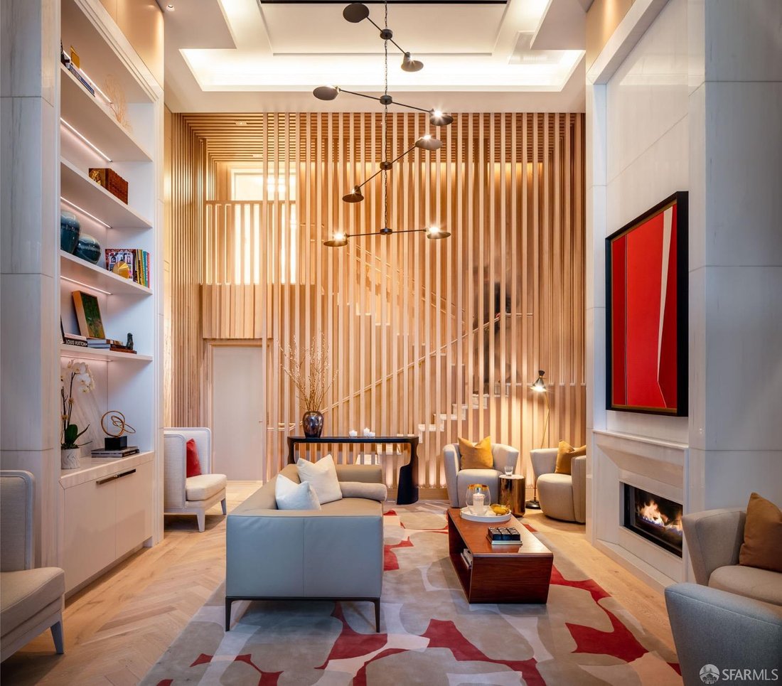 Condo in San Francisco, California, United States 3 - 18118432
