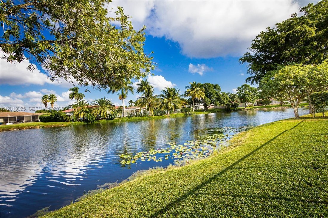 House in Fort Lauderdale, Florida, United States 5 - 18118315