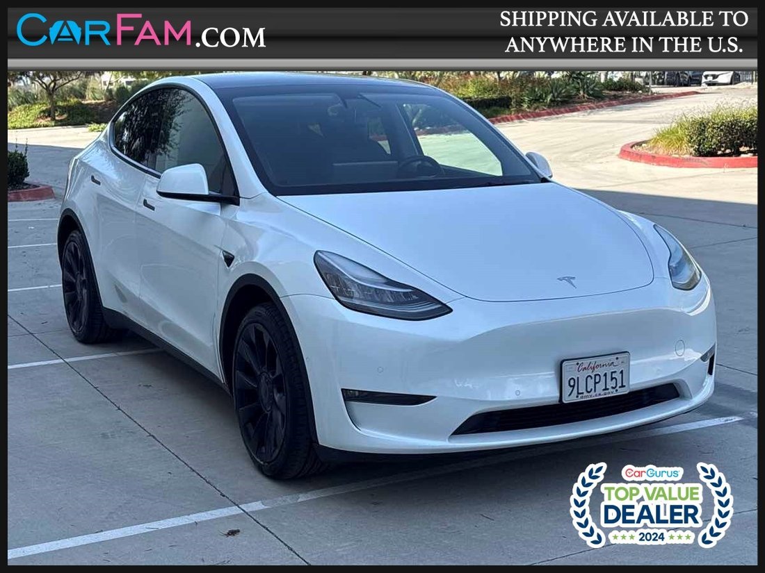 Suv in Rialto, CA, United States 1 - 18118072