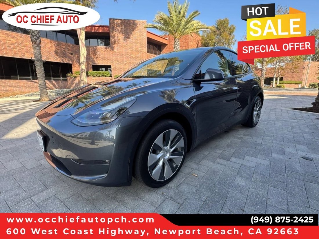 Suv in Newport Beach, CA, United States 1 - 18118181