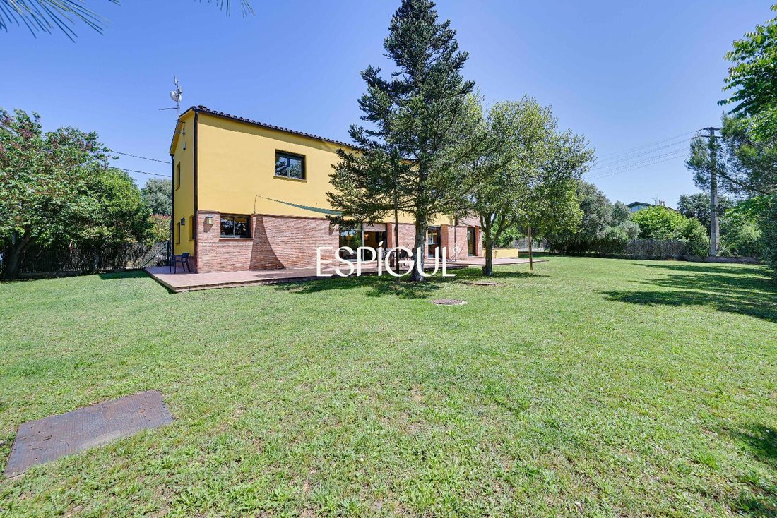 Villa in Girona, Catalonia, Spain 2 - 18118404