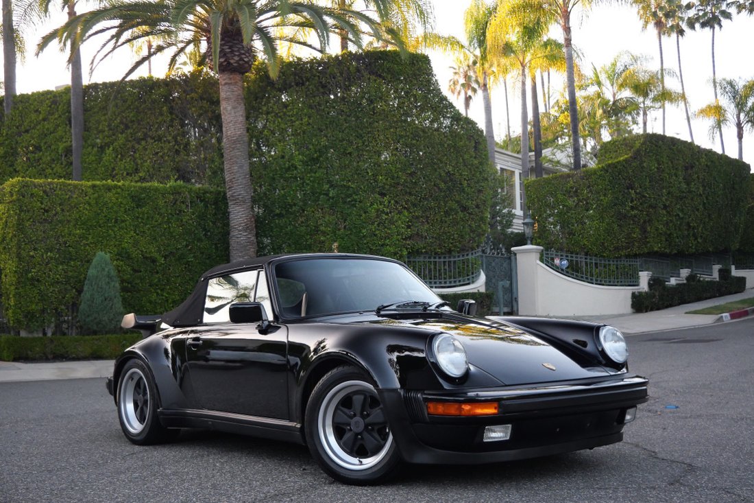 Cabriolet in West Hollywood, CA, United States 3 - 18112237