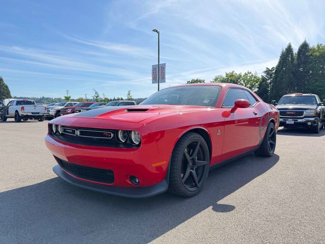 Coupe in Puyallup, WA, United States 4 - 18118022