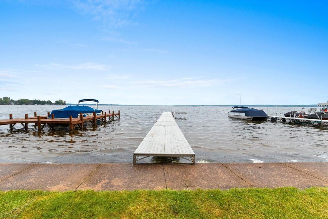 House in Shawano, Wisconsin, United States 4 - 18118895