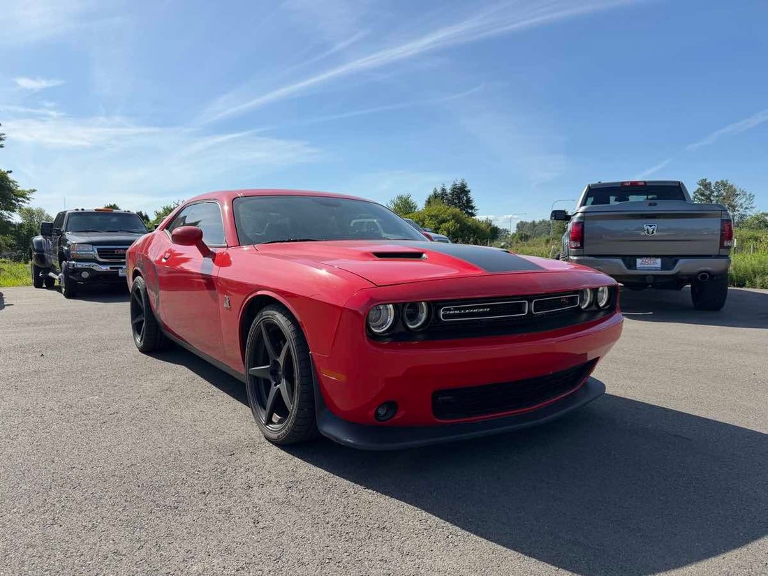 Coupe in Puyallup, WA, United States 2 - 18118022