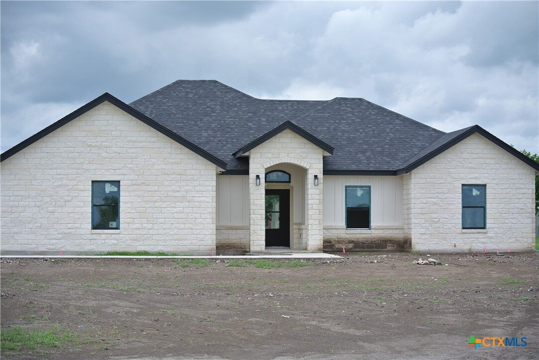 House in Seguin, Texas, United States 1 - 18118544