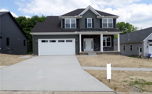 House in Garrettsville, Ohio, United States 1