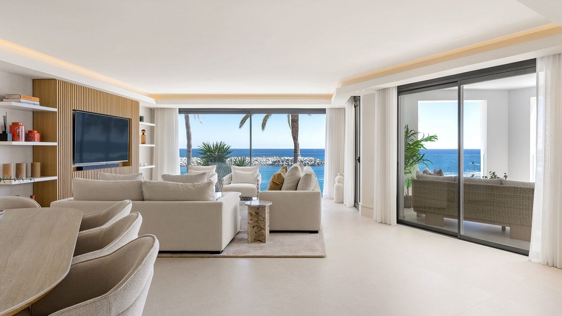 Apartment in Puerto Banus, Marbella, Spain 3 - 18118400