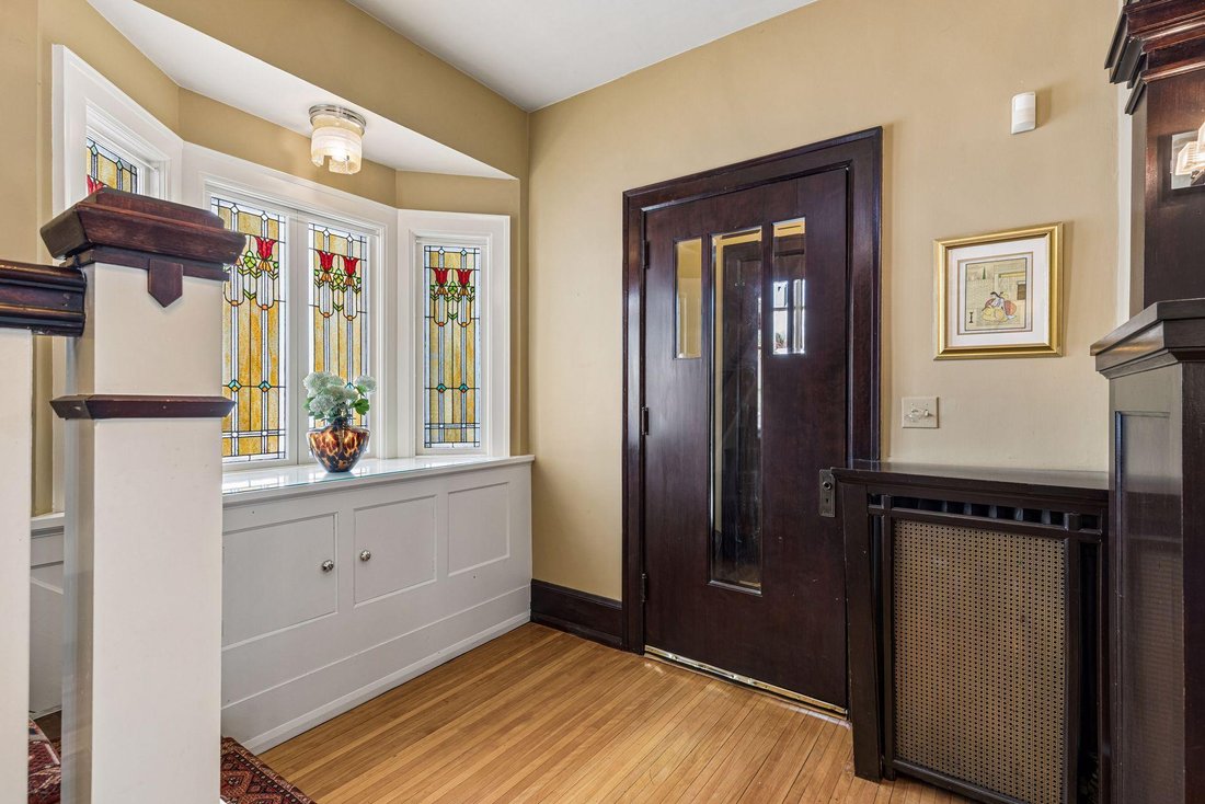 House in Minneapolis, Minnesota, United States 5 - 18117962