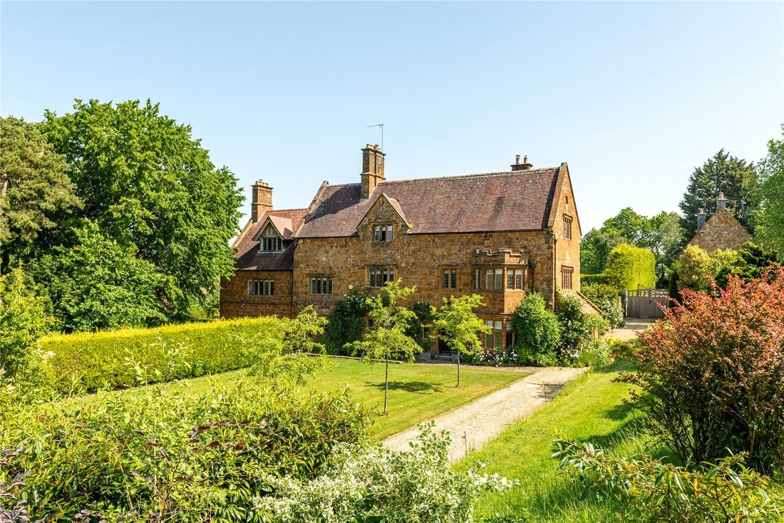 House in Warwickshire, England 2 - 15643635