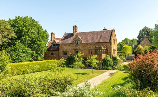 House in Warwickshire, England 1