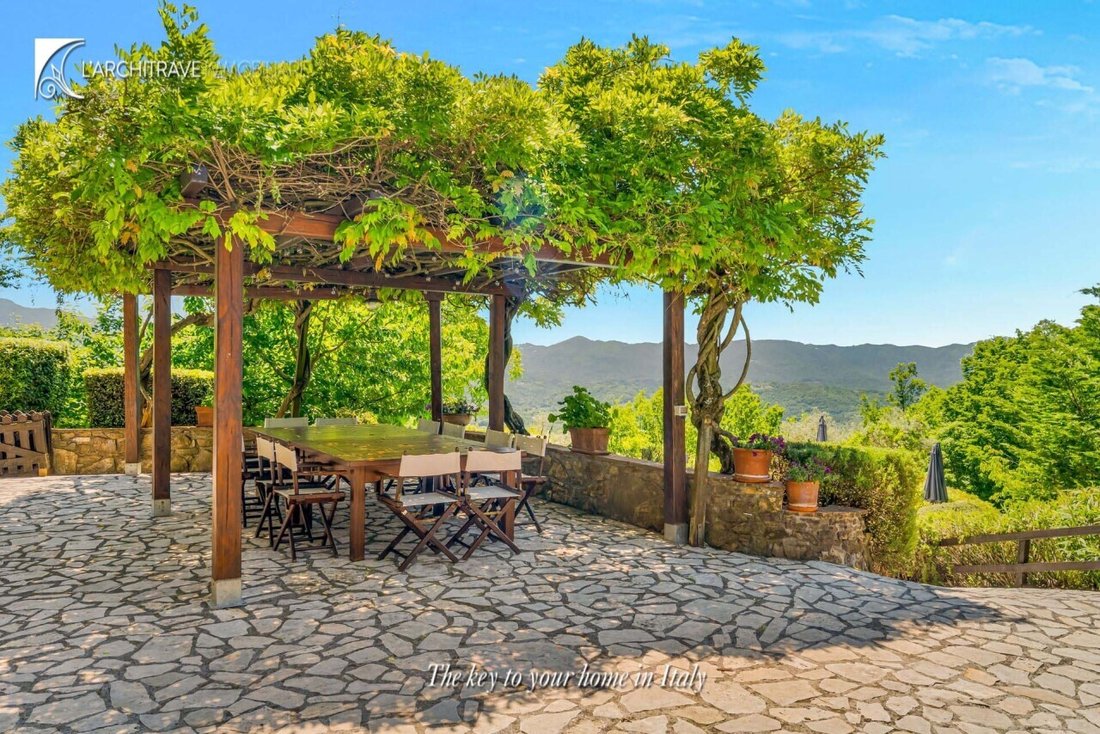 House in Fivizzano, Tuscany, Italy 2 - 17463831