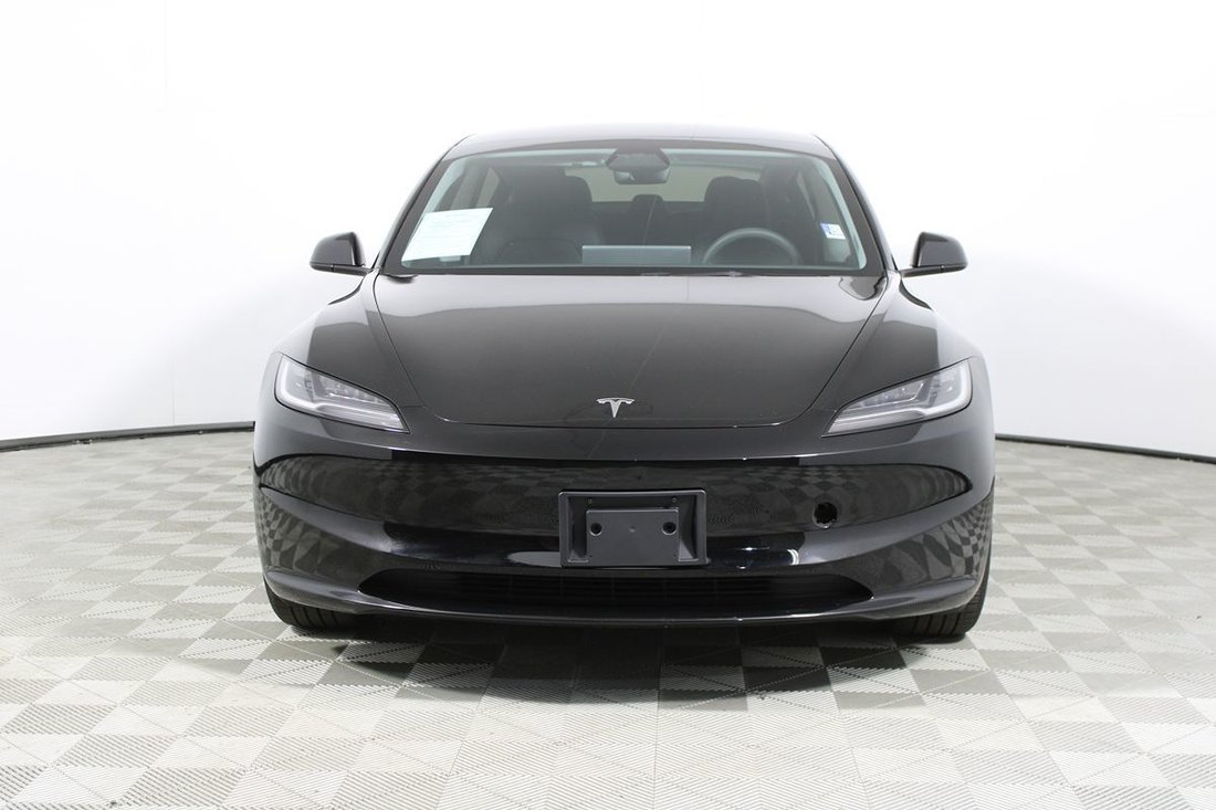 Sedan in Montclair, CA, United States 2 - 18118292
