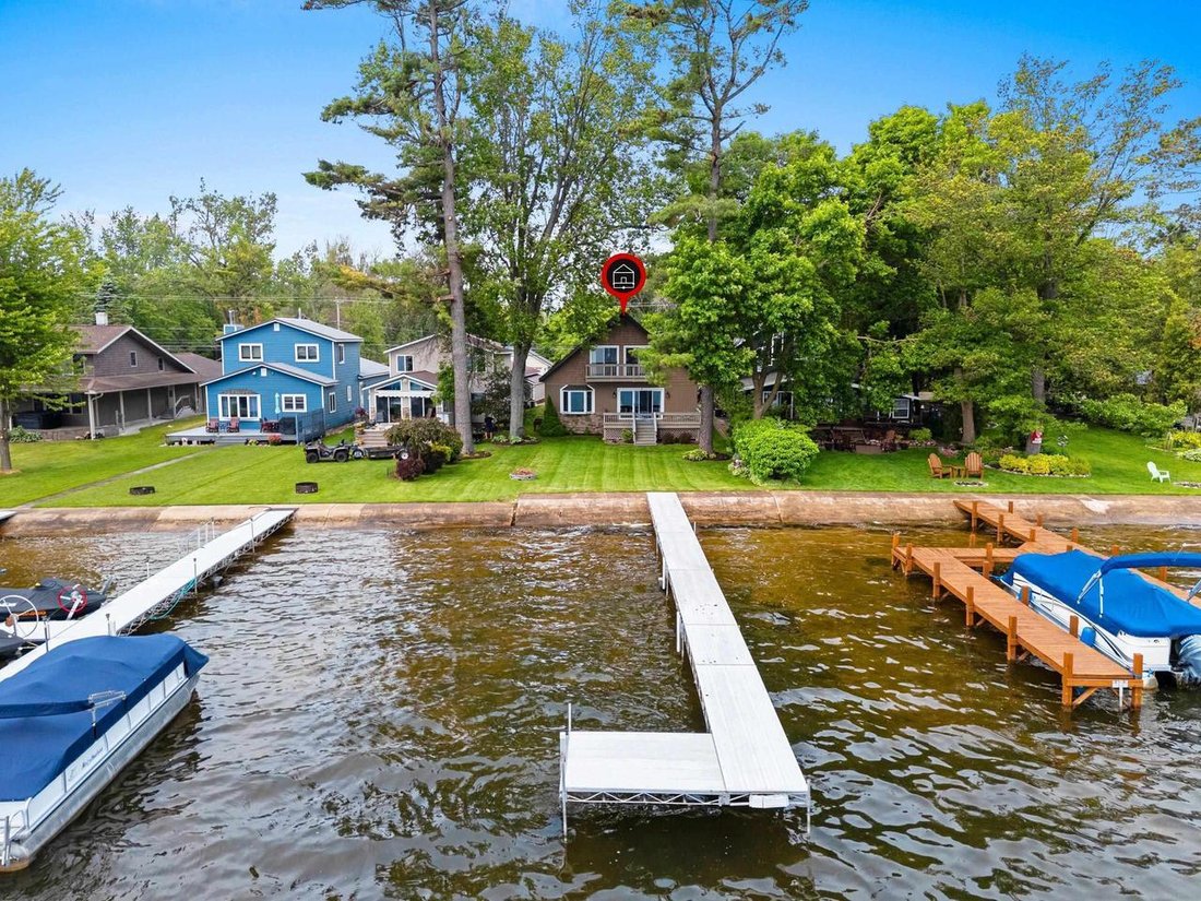House in Shawano, Wisconsin, United States 3 - 18118895