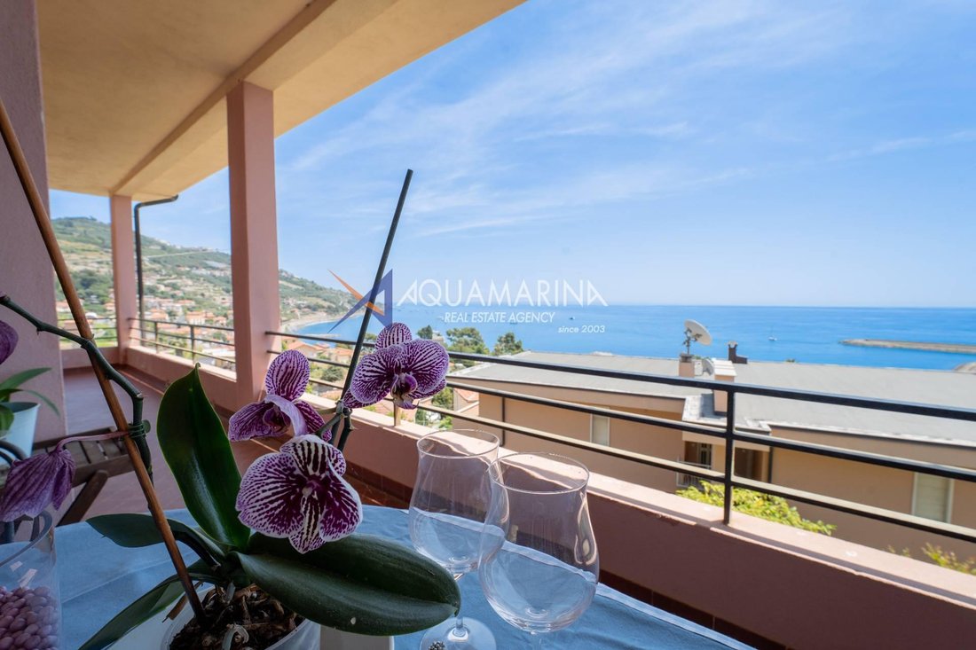 Villa in Santo Stefano al Mare, Liguria, Italy 1 - 18118778
