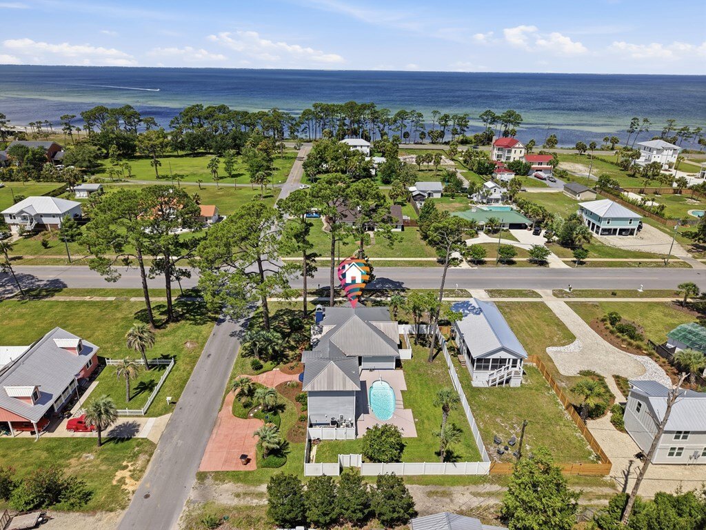 House in Port St. Joe, Florida, United States 3 - 18118488