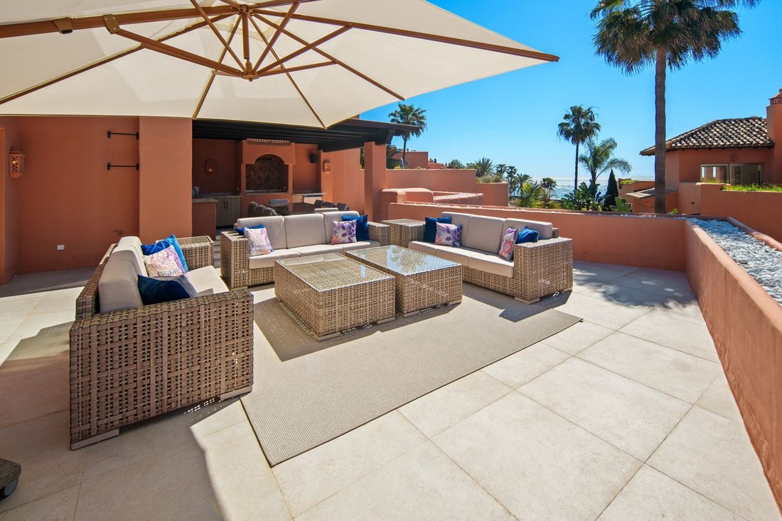 Penthouse in Marbella, Andalusia, Spain 2 - 18118469
