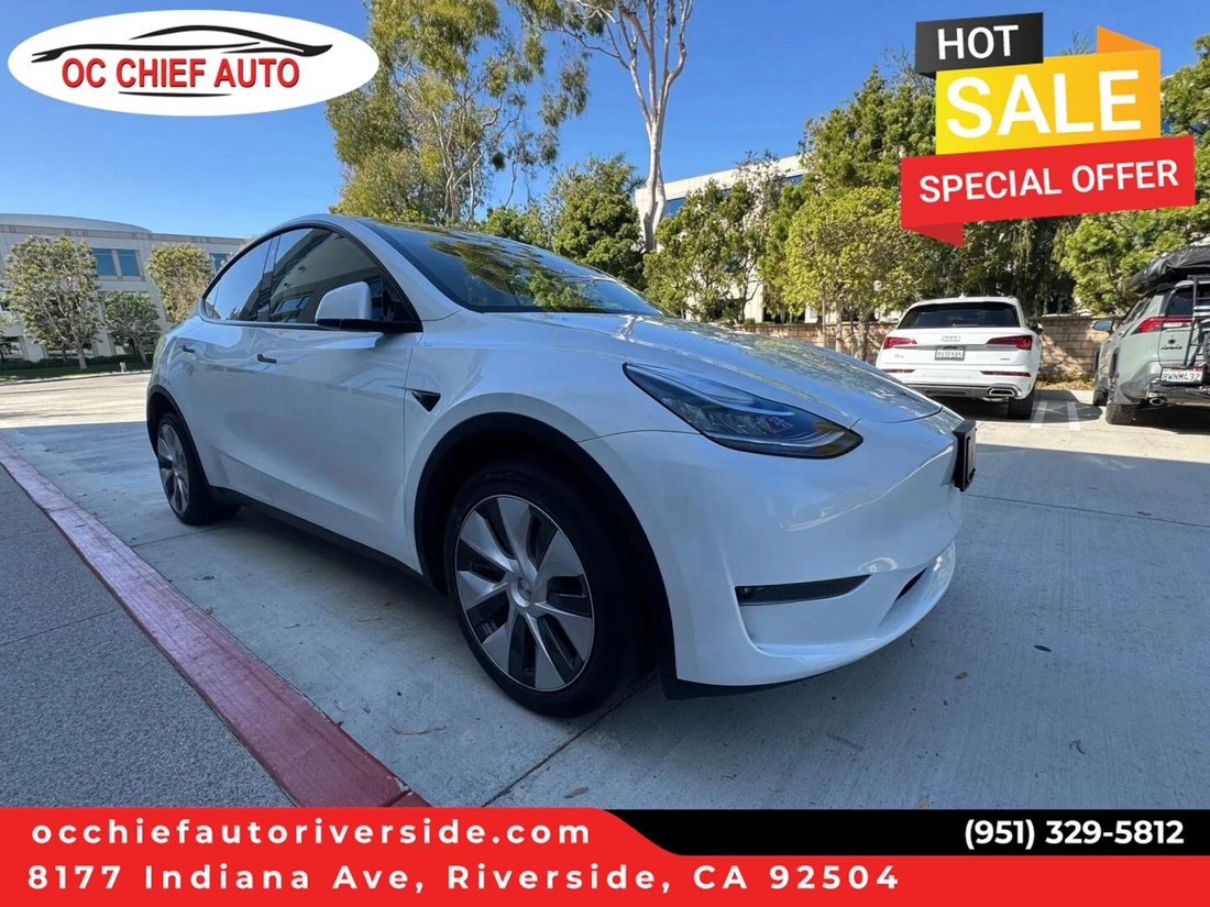 Suv in Riverside, CA, United States 1 - 18118271