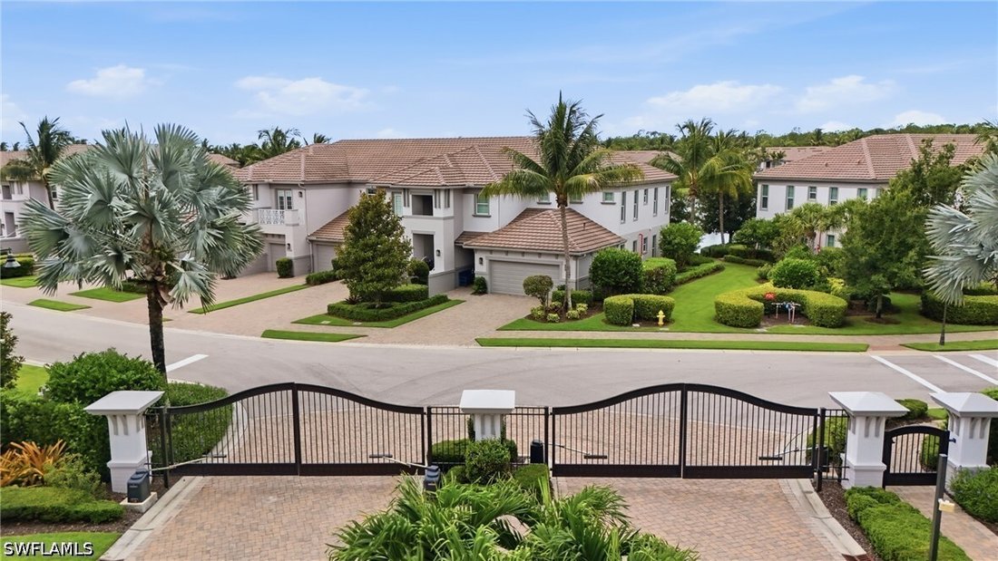 Condo in Naples, Florida, United States 3 - 18118441