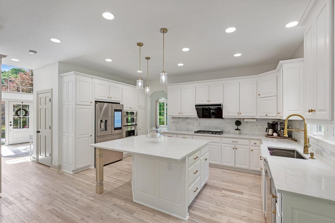 Casa a Eden Prairie, Minnesota, Stati Uniti 4 - 18118303