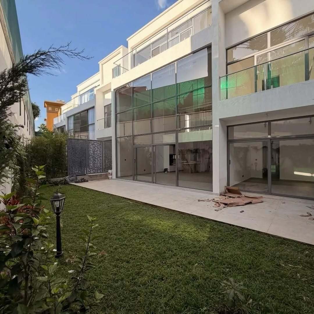 Townhouse in Nairobi, Nairobi County, Kenya 2 - 18118385