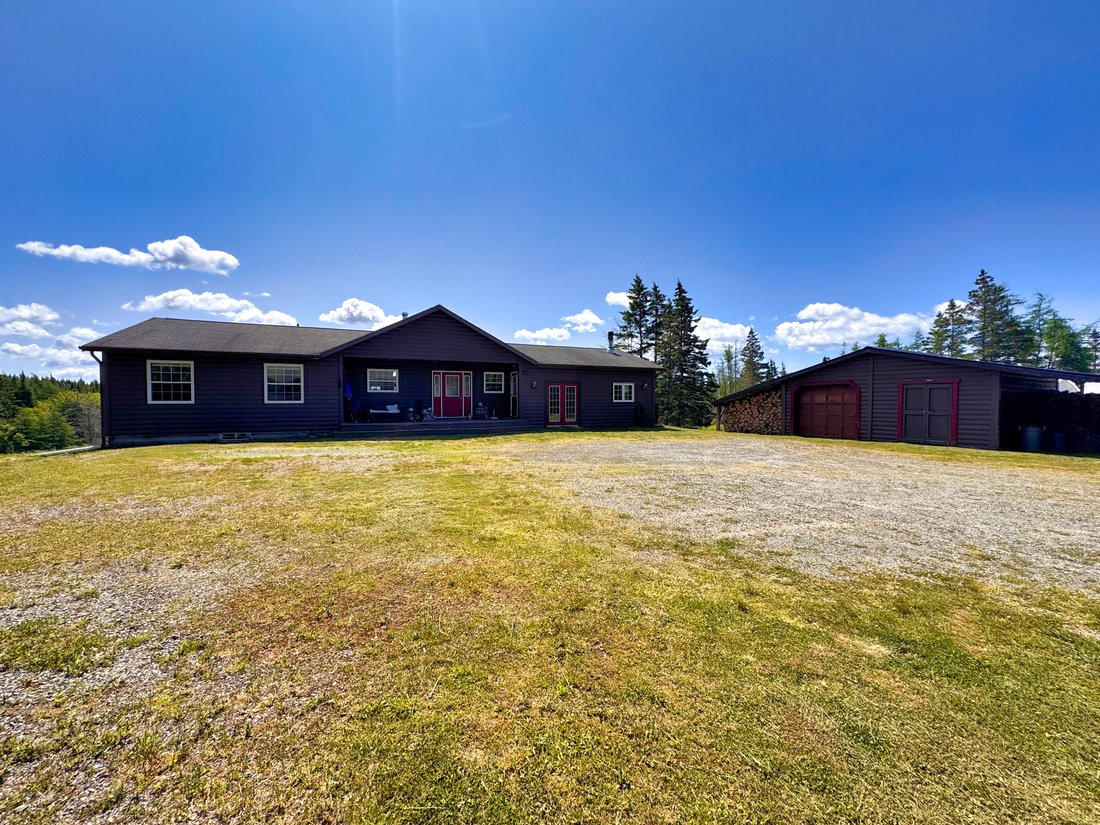 Country House in Grand River, Nova Scotia, Canada 4 - 18120302