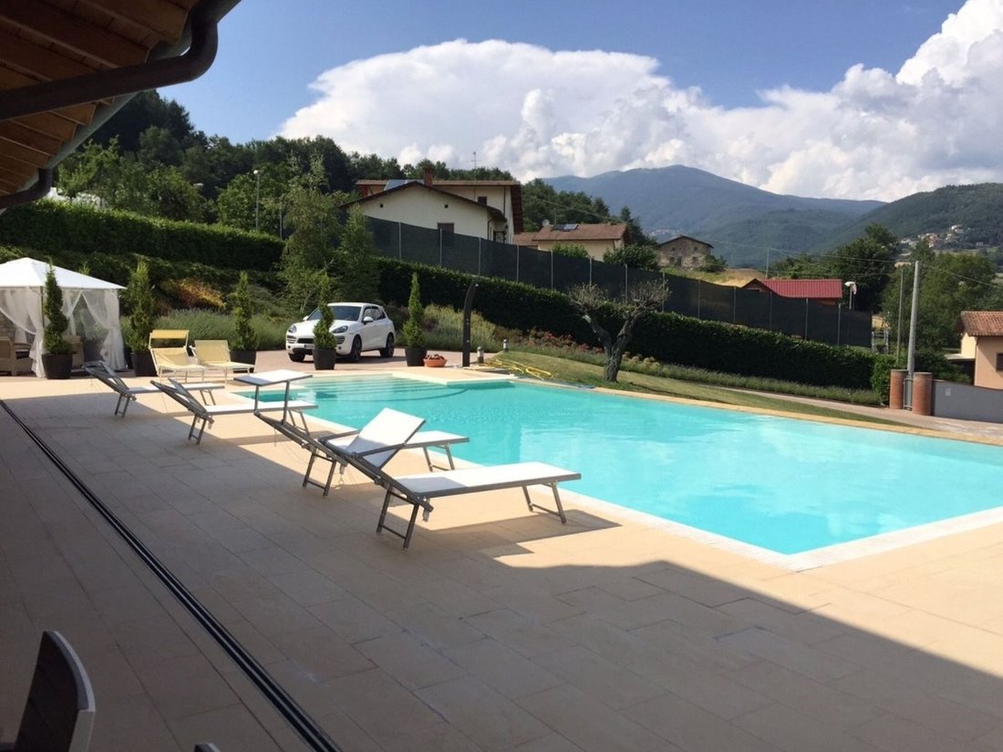 Villa in Piazza al Serchio, Tuscany, Italy 3 - 18124321