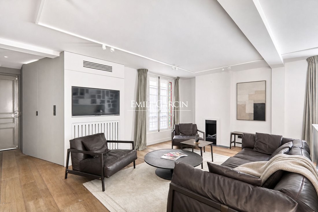 Apartment in Invalides, Paris 7e Arrondissement, Paris 3 - 18123980