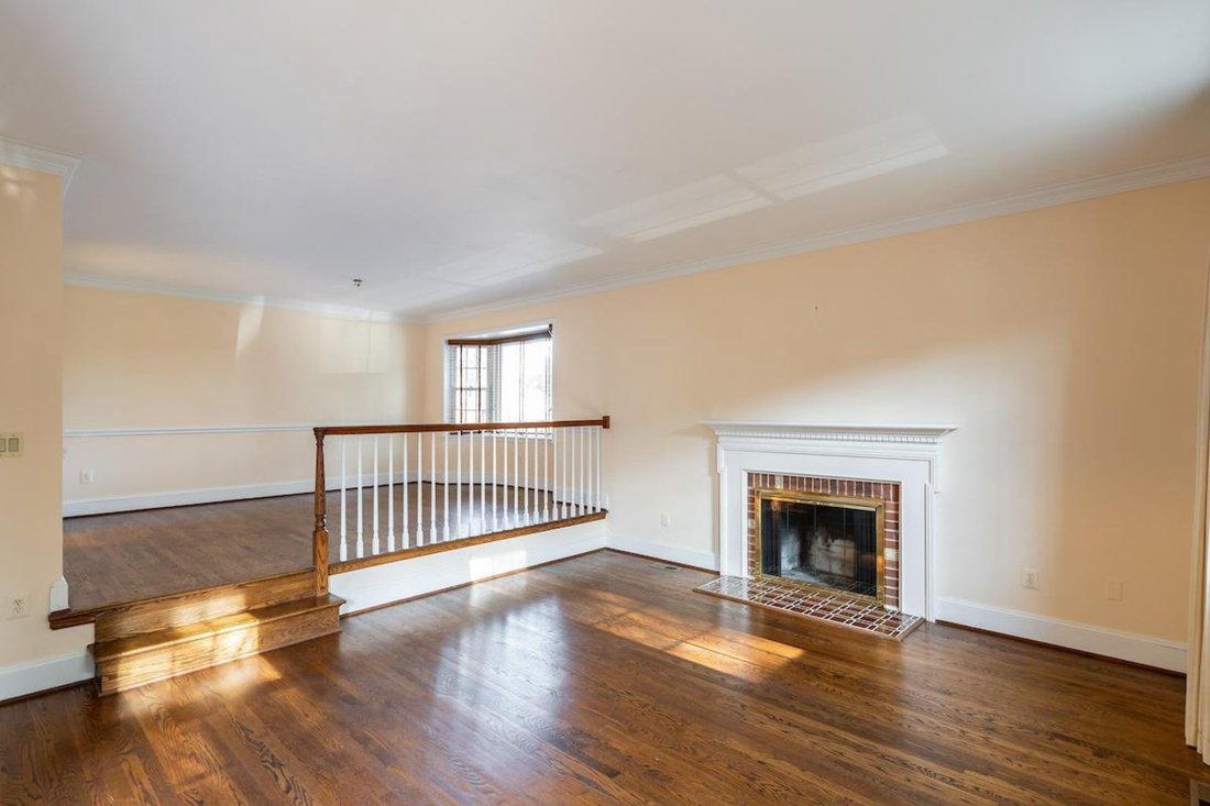 Townhouse in McLean, Virginia, United States 4 - 18117691