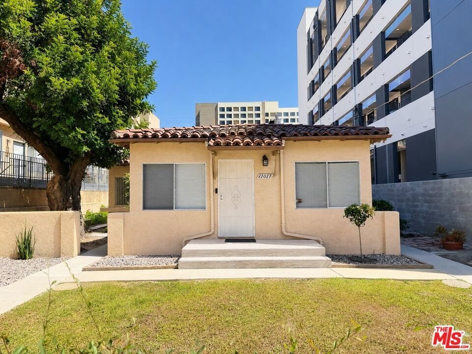 Los Angeles, California, United States 1 - 18122639