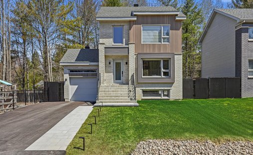 House in Saint-Jérôme, Quebec, Canada 1