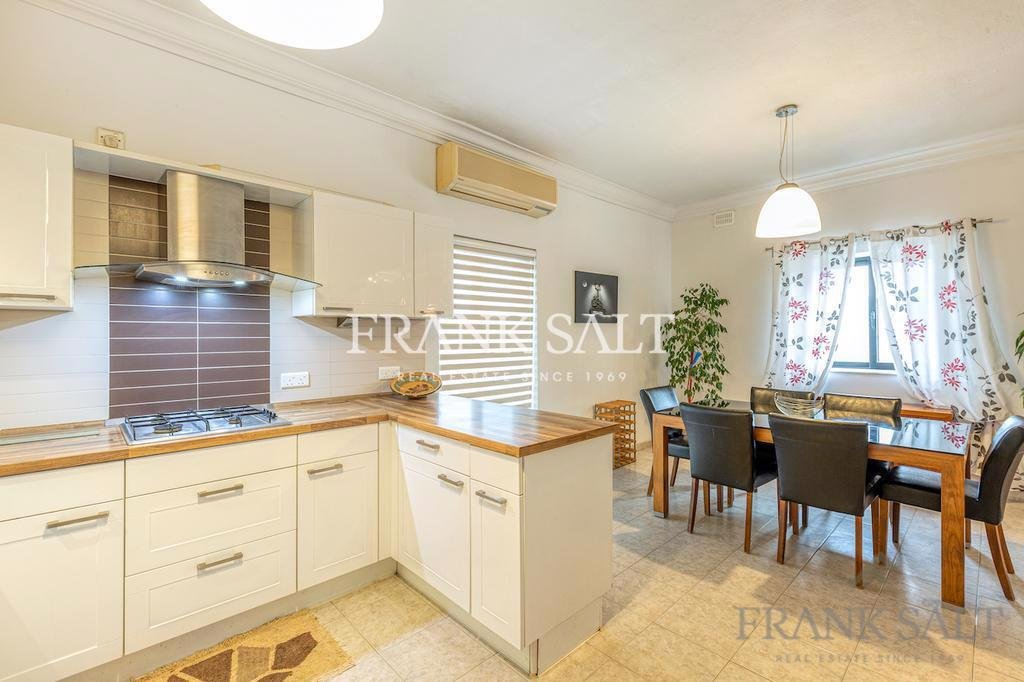 Apartment in Pembroke, Malta 3 - 16412852